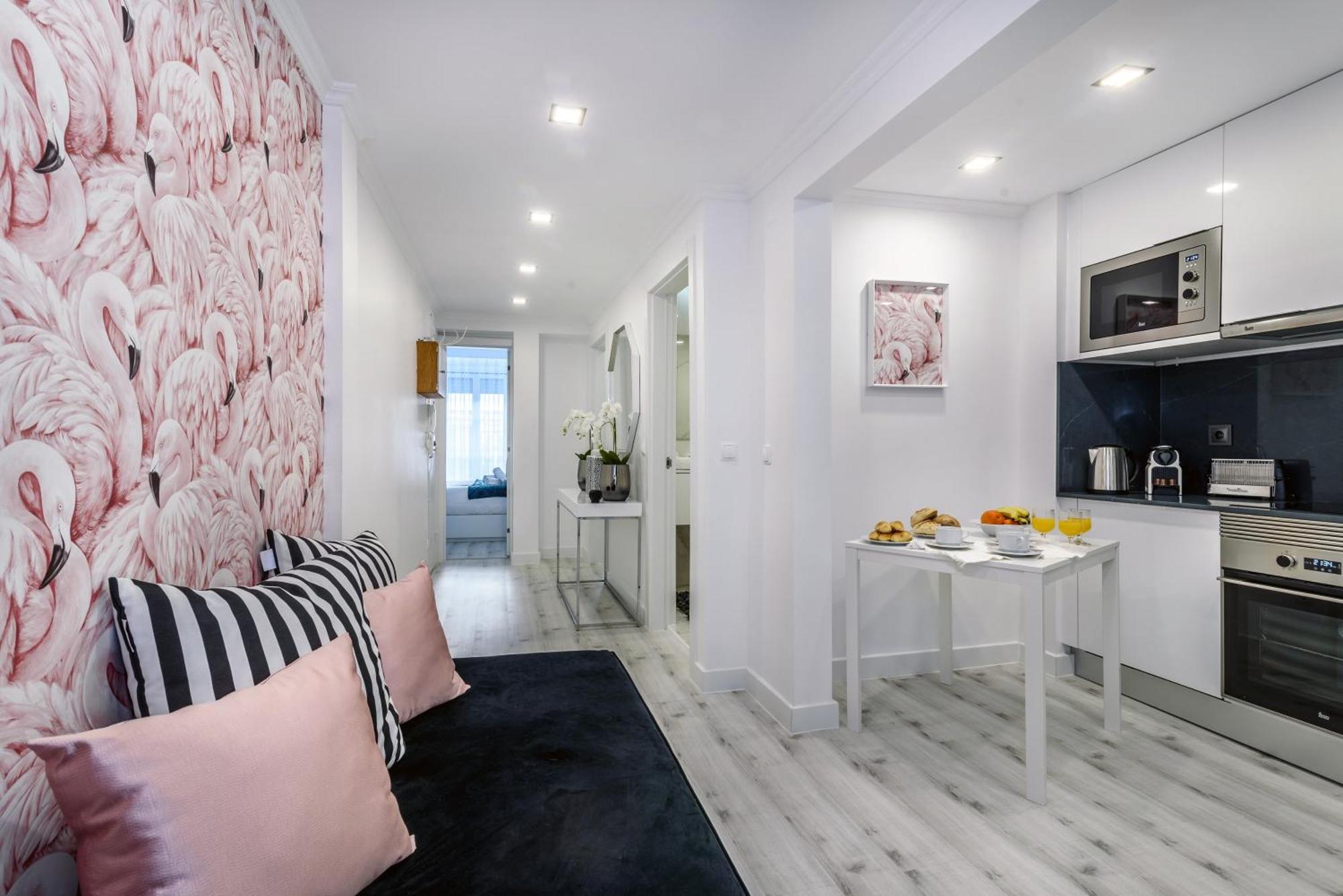 Whome City Chic Escape: Your Stylish Haven In Downtown Lisboa Ngoại thất bức ảnh